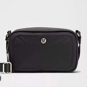 Lululemon Crossbody Camera Bag
